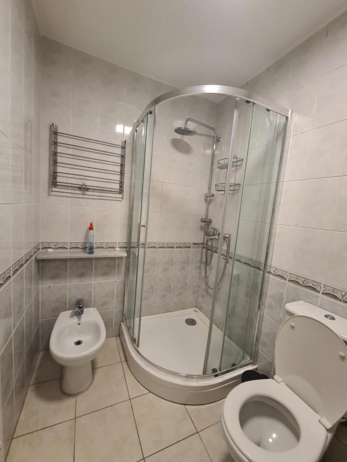 Walnut Apartment - Private Garage Сараево Экстерьер фото
